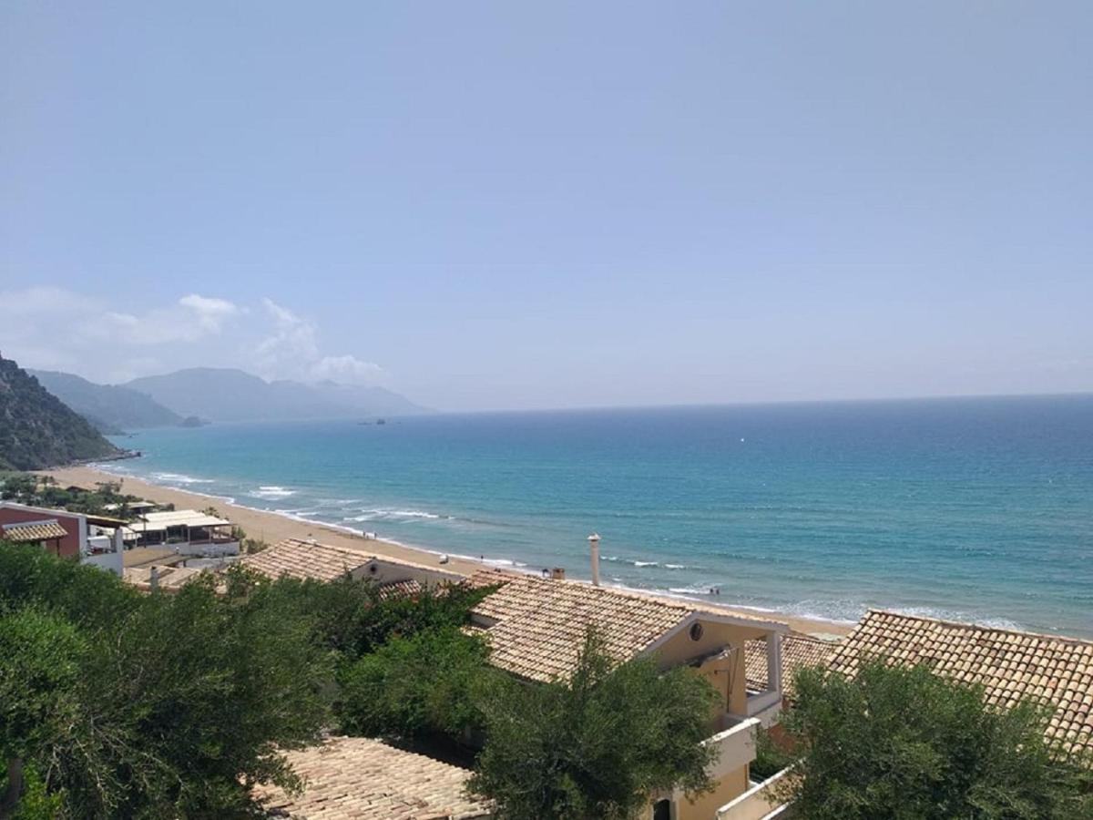 Glyfada New Era Home 107 Menigos Resort Apartments Bagian luar foto