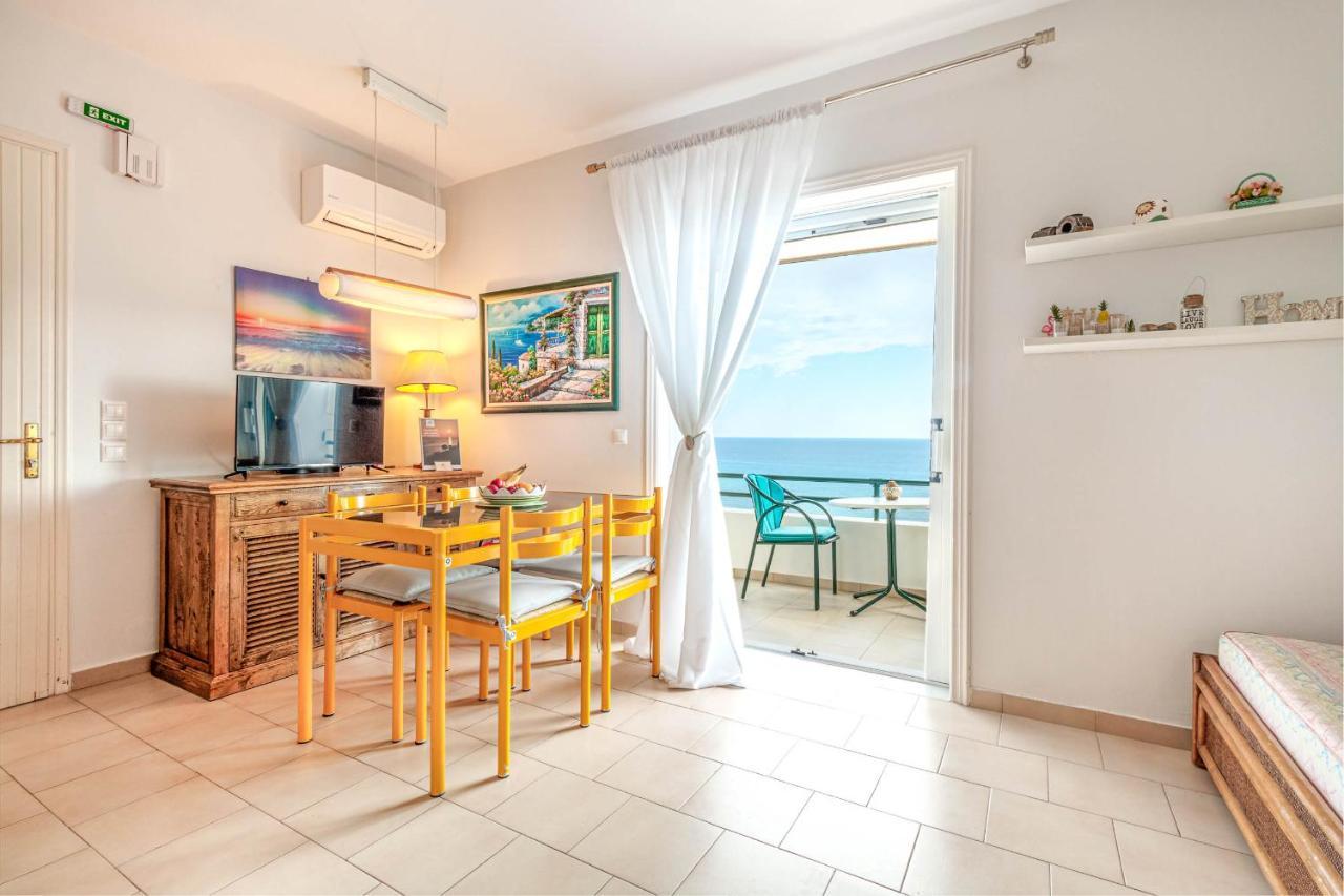 Glyfada New Era Home 107 Menigos Resort Apartments Bagian luar foto