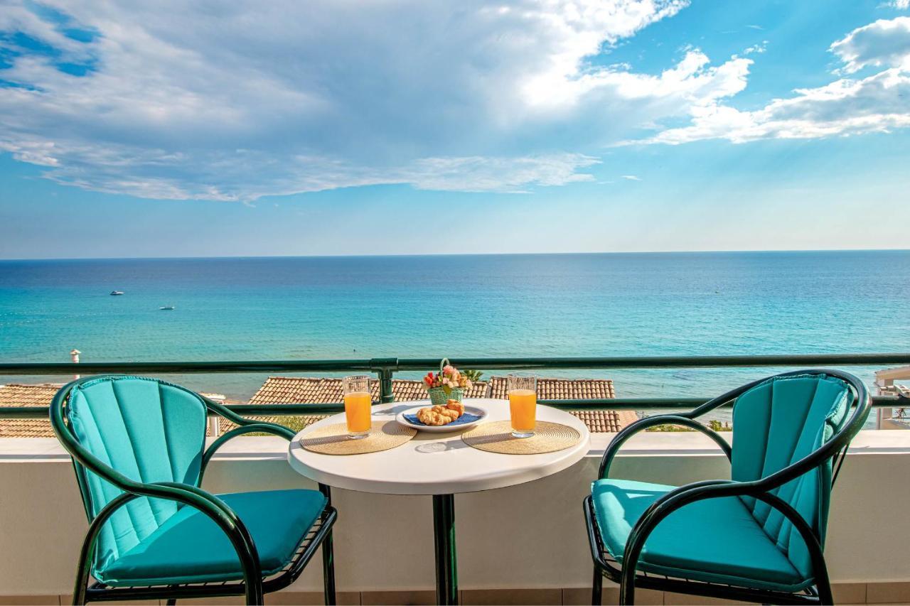 Glyfada New Era Home 107 Menigos Resort Apartments Bagian luar foto