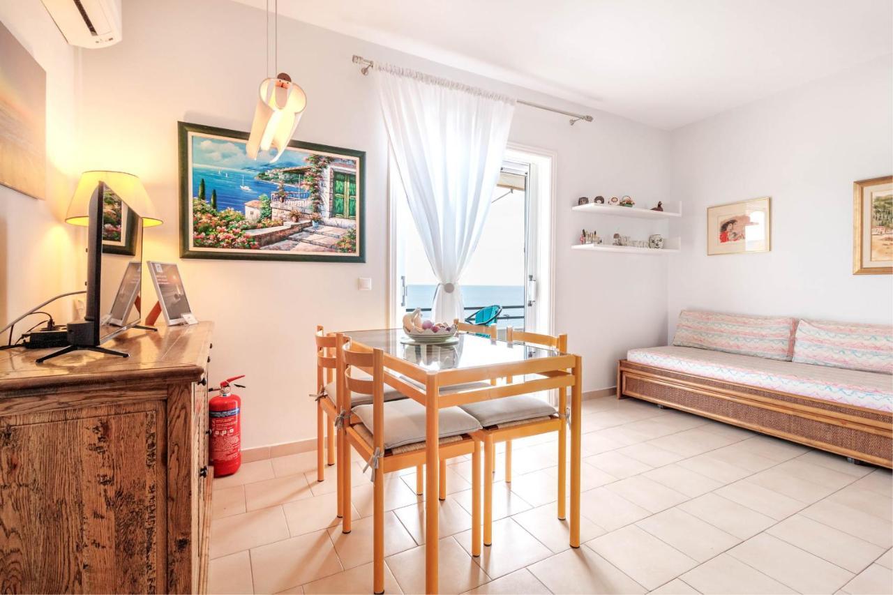 Glyfada New Era Home 107 Menigos Resort Apartments Bagian luar foto
